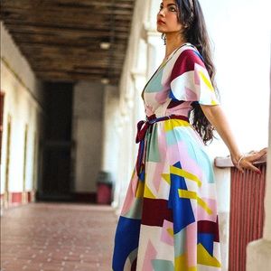 SPRING READY🌸 Long Maxi Colored Abstract Dress // MODCLOTH BRAND// Size Medium